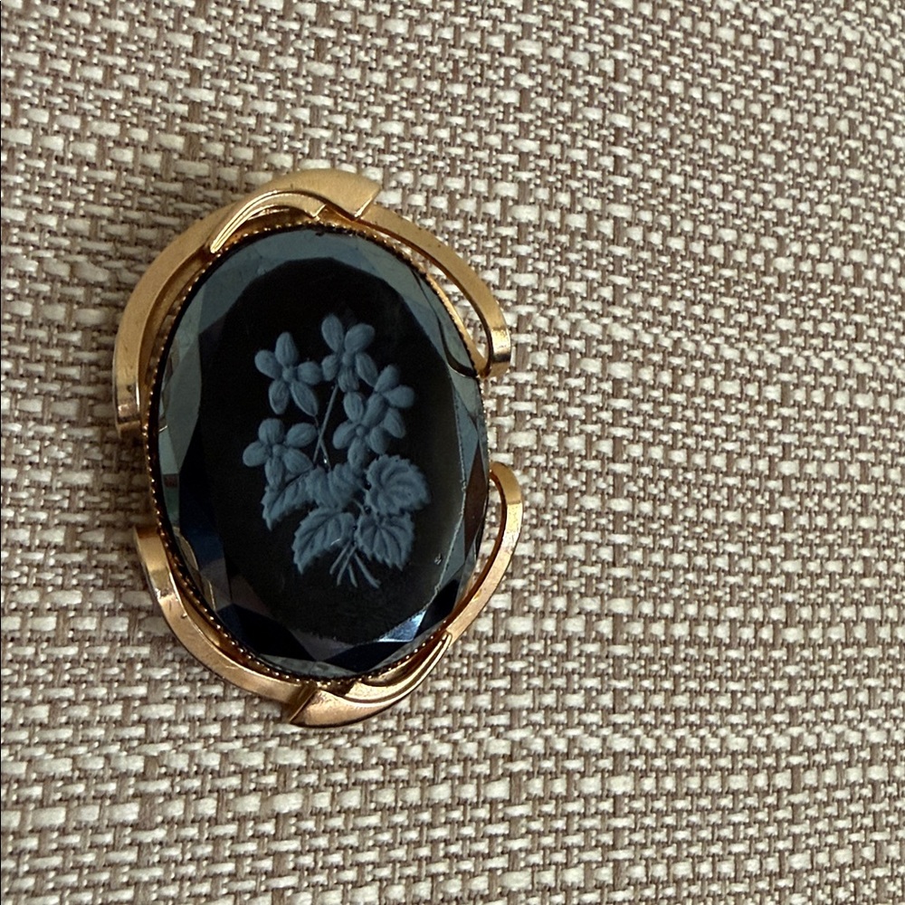 Forget me not brooch